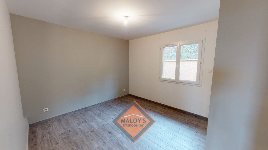 4f775fcb57e2867a2a33139cfe40a13d