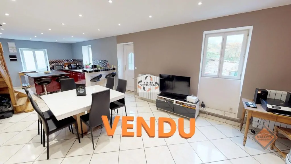 photo_649c81526b29c4a98f8a8133246cd492